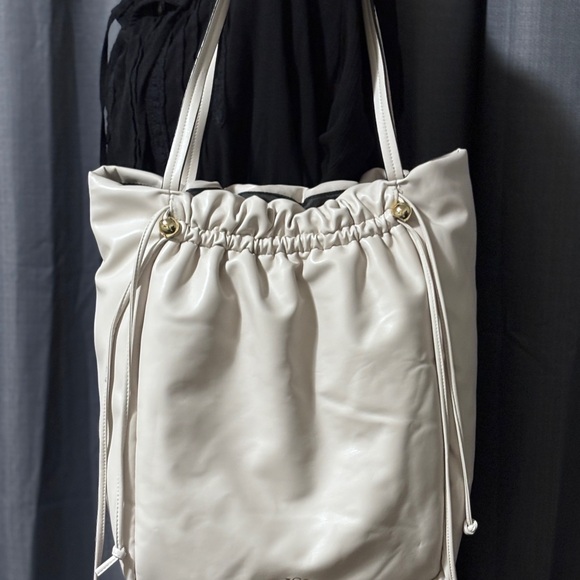 Victoria's Secret Handbags - Victoria's Secret Vegan Leather Cinch Tote Bag